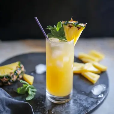 Vanilla Sky lemon juice Cocktail